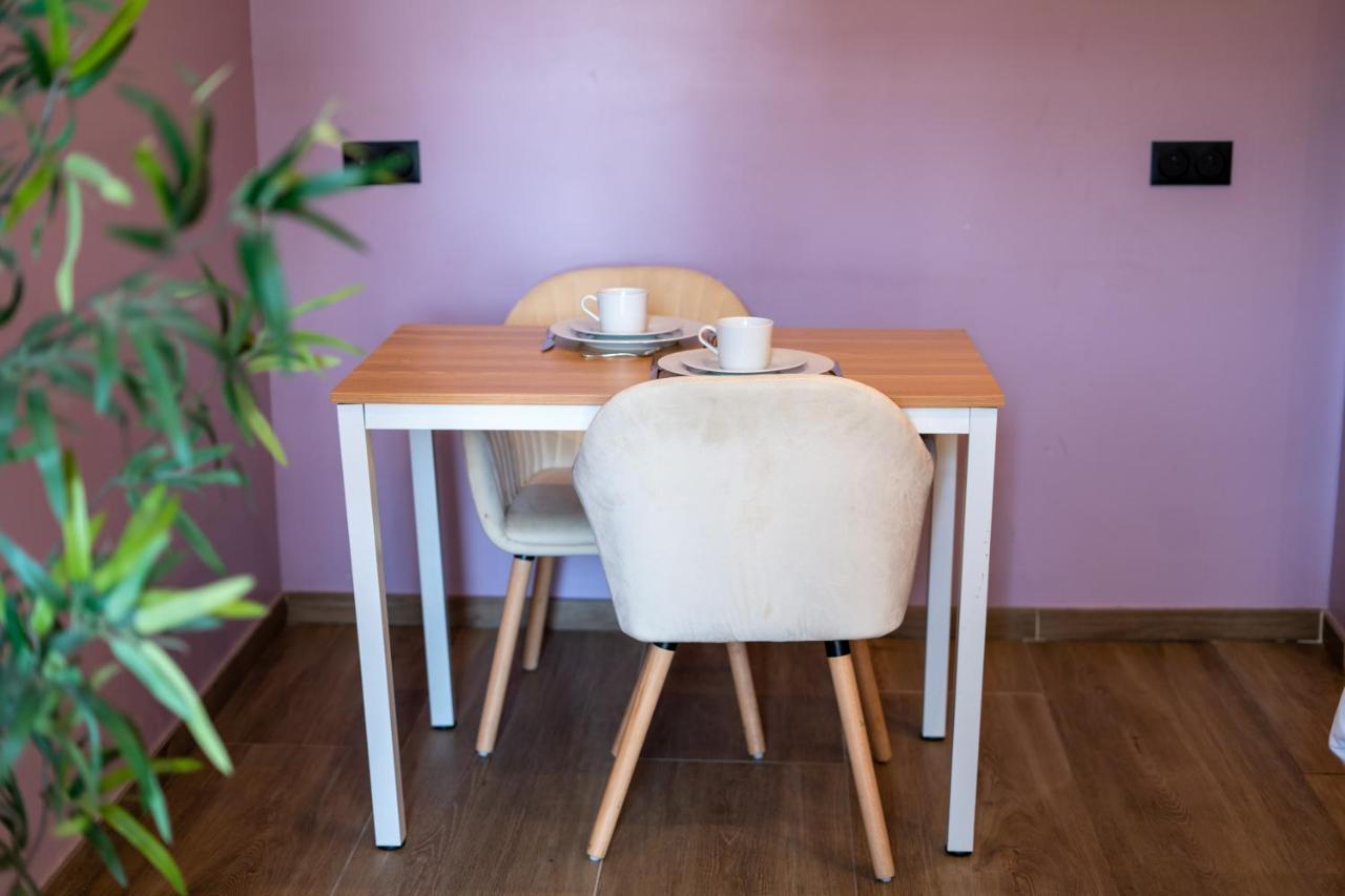 Capstay Color Valenciennes & Netflix Trith-Saint-Leger Экстерьер фото